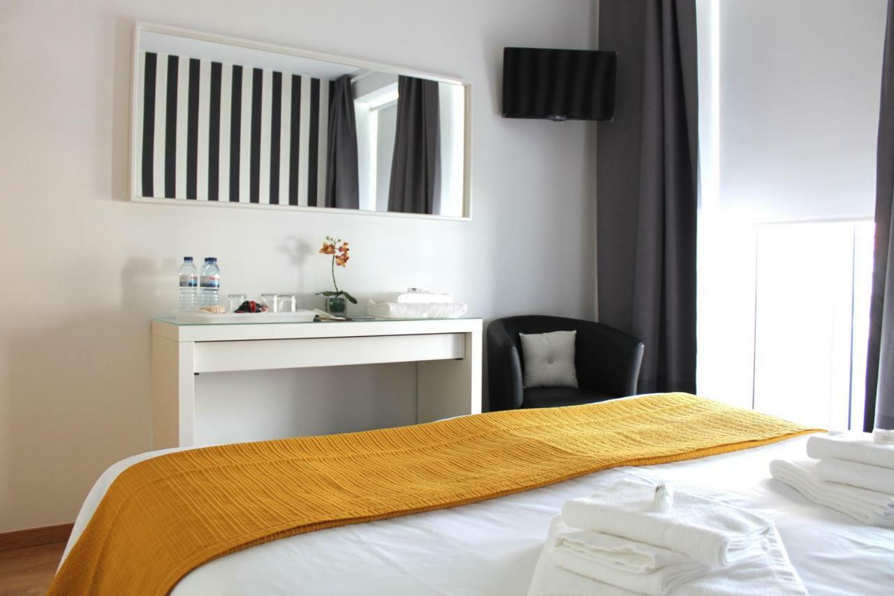 Отель Aveiro White House Экстерьер фото